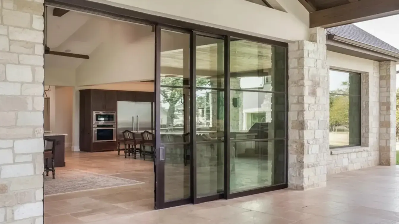 sliding door Dubai store